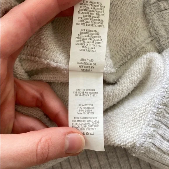 Aerie Gray Quarter Zip Up Sweater with Ribbed Cuffs - Picture 7 of 7